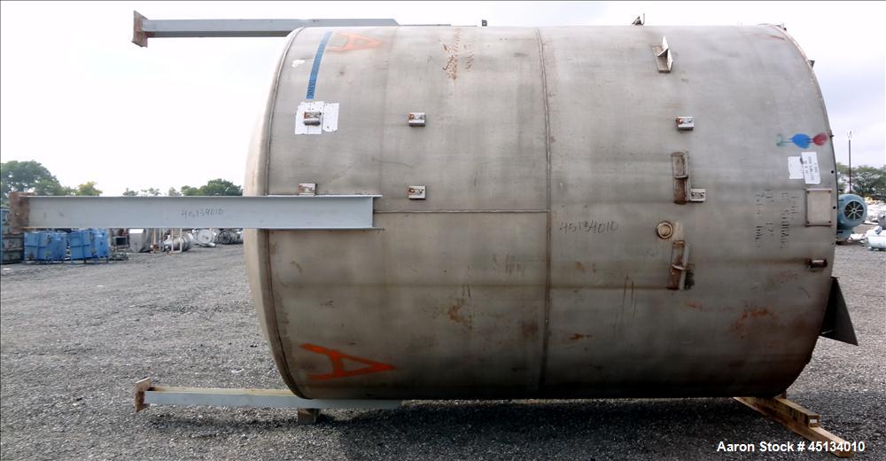 Used BMT Brown Minneapolis Tank, 7,500 Gallons, 304 Stainless Steel, Approximate 142" Straight Side x 120" Diameter, Flat Top, Dish Bottom. Openings: Top, 2", 3", (2) 4", 3" center bottom outlet. (4)...