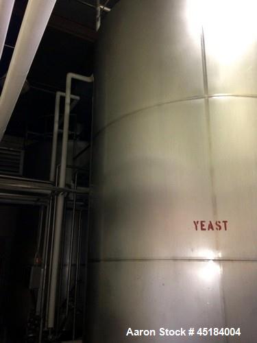Used Stainless Steel 6,000 Gallon Tank