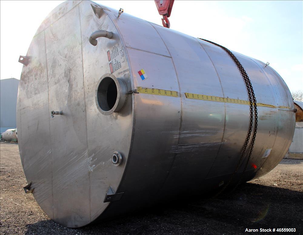 Used Tank, 18,000 Gallon, 316 Stainless Steel, Vertical.