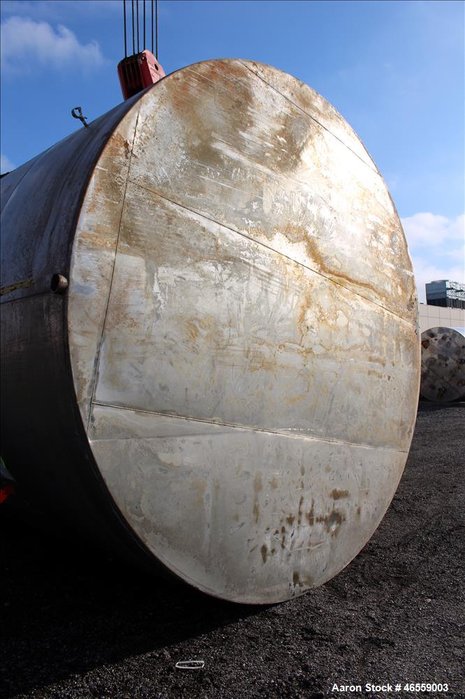 Used Tank, 18,000 Gallon, 316 Stainless Steel, Vertical.