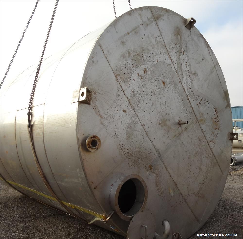 Used Tank, approximate 18,000 Gallon, Approximate 150" Diameter x 226" to 228" Straight Side, 316 Stainless Steel, Vertical, Flat Top, sloped bottom, Single Shell Bulk. Top Inlets,18" manway no cover...