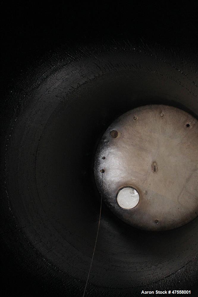 Used Insulated Tank, Approximate 10,000 Gallon, 304 Stainless Steel, Vertical.