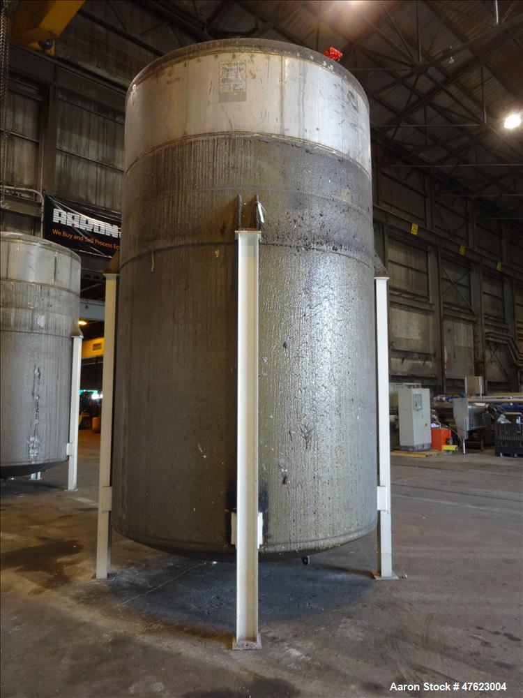 Used Tank, 5,500 Gallon, 304 Stainless Steel, Vertical