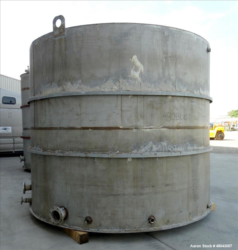 Used Storage Tank, Approximate 8,400 Gallon, 304 Stainless Steel, Vertical.