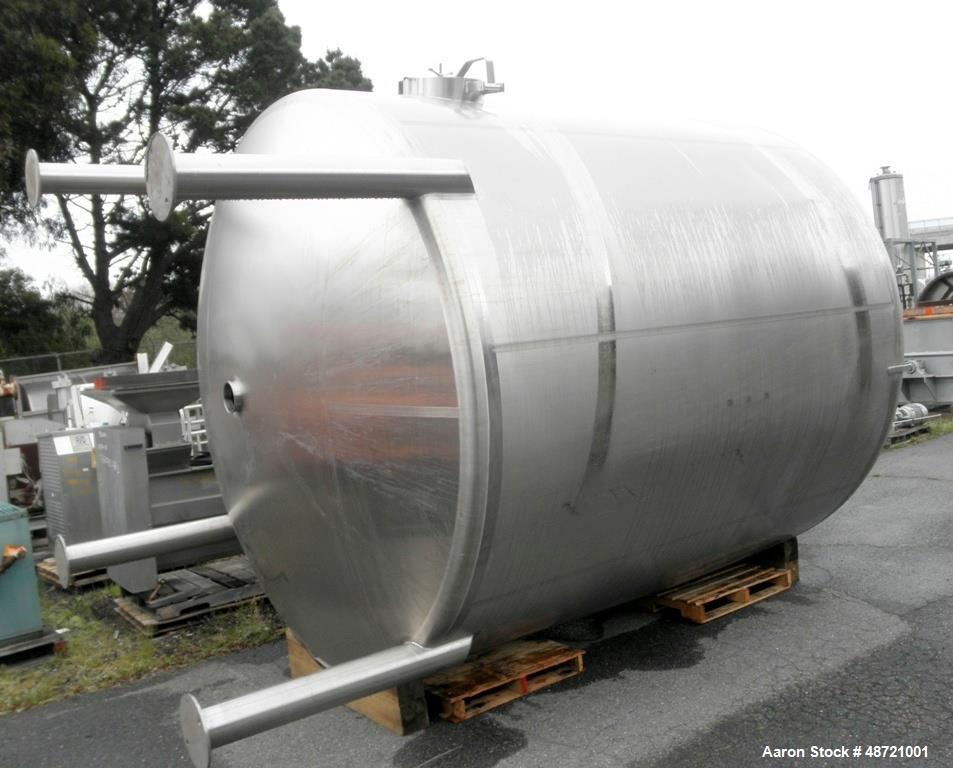 Used Tank, 6,000 Gallon, Stainless steel, Vertical.