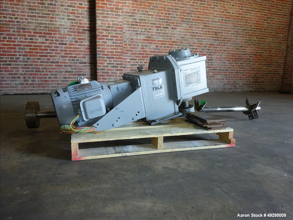 Used Mix Tank, Approximate 5,000 Gallon, Stainless Steel, Vertical.
