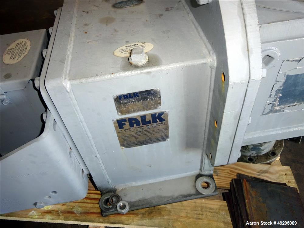 Used Mix Tank, Approximate 5,000 Gallon, Stainless Steel, Vertical.