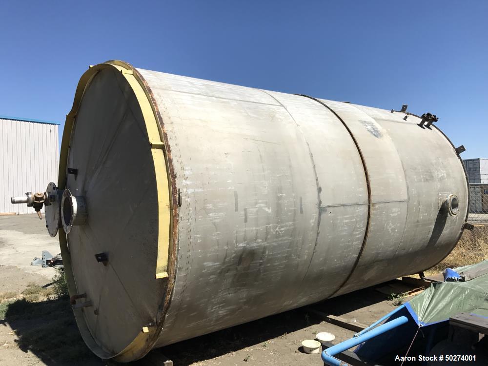 Used- 12,000 Gallon Vertical Stainless Steel Tank