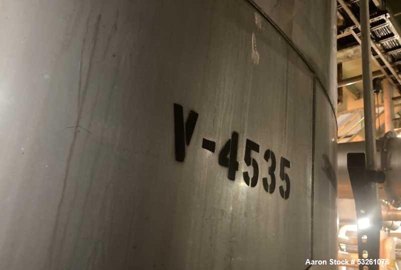 Used Approx. 6,000 Gallon Stainless Steel Mixing Tank – V-4535