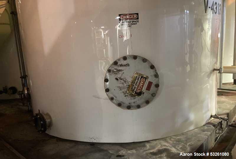 Used Approx. 7,900 Gallon Stainless Steel Mixing Tank with Griswold Pump – V-4313