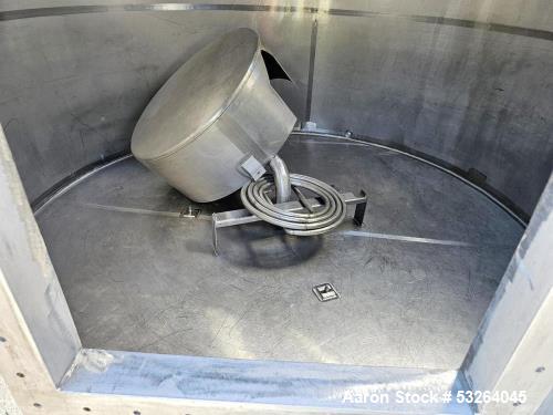 Used 5,000 Gallon Stainless Steel Tank – Food Grade Process Vessel with Manway Access