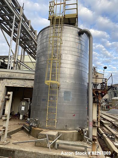 Used Stainless Steel Tank, Approx.16,000 gallon capacity. Vertical