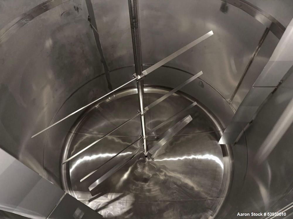 Used ICCNW Single wall stainless steel mixing tank, 120 diameter x 11FT high, 6,813 gallon capacity, (TK 237), 4 blade agitator with 5HP drive, mounted on load cells (East 2)