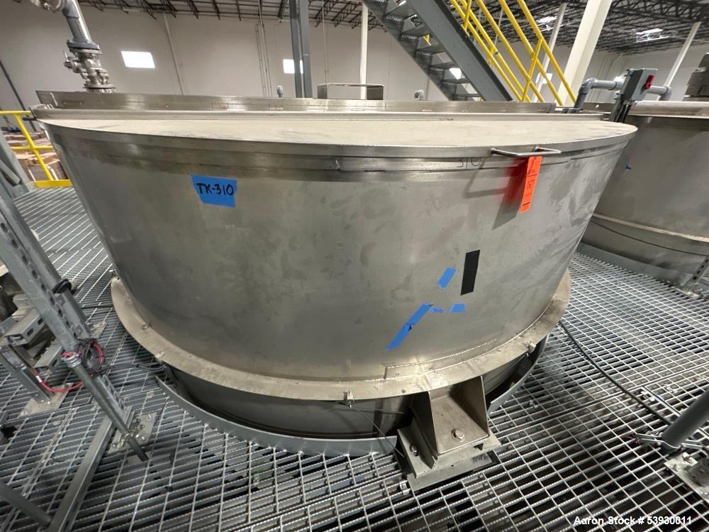 Used ICCNW Single wall stainless steel mixing tank, 120 diameter x 11FT high, 6,813 gallon capacity, (TK 310), mounted on load cells (West 1)