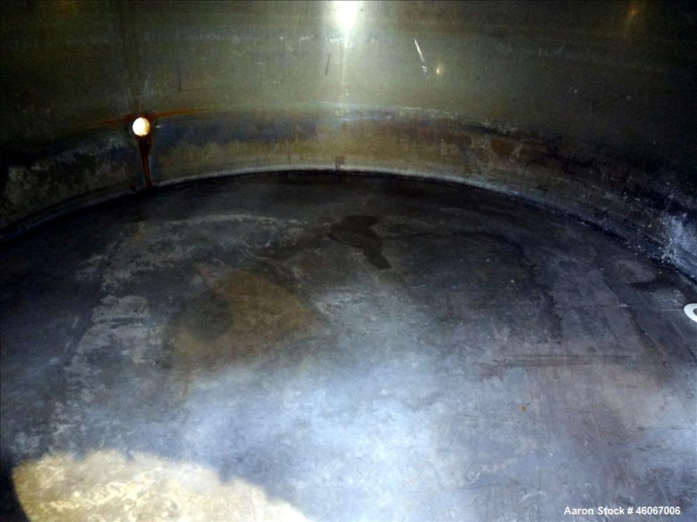 Used Acme Industrial Tank, 6000 Gallon, 304 Stainless Steel, Vertical. Approximate 192" Straight Side x 96" Diameter. Partial cone top, flat bottom. Top openings: 4", (3) 3", 6". Side openings: 24" m...