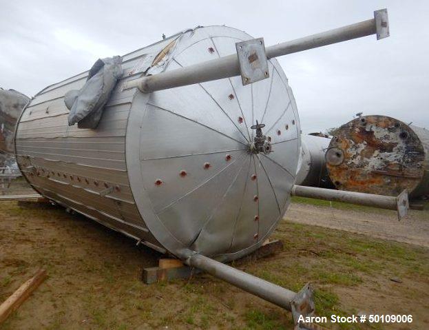 Used Walker Storage Tank, 10,000 Gallon, 304 Stainless Steel