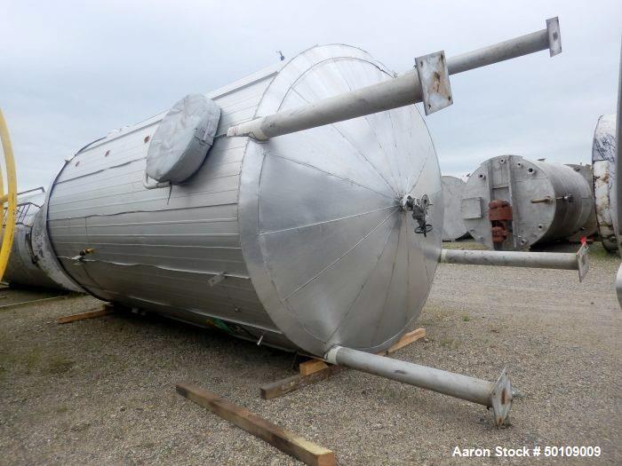 Used Walker Storage Tank, 10,000 Gallon, 304 Stainless Steel