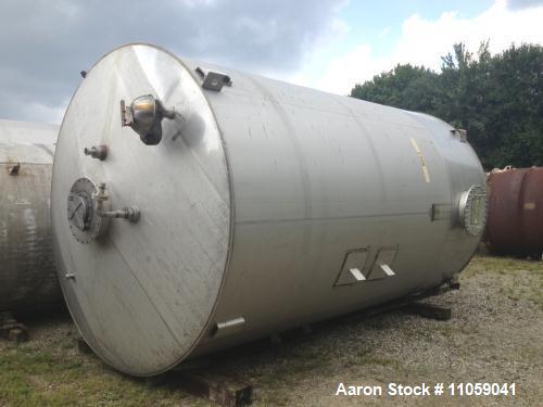 Used- 10000 Gallon Stainless Steel Tank