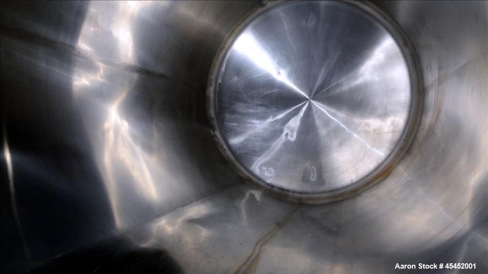 Used Cherry Burrel Tank, 5000 Gallon, Model DHP, 304 Stainless Steel, Horizontal. 96" diameter x 152" straight side, dished heads, insulated. Openings 16" x 20" oval manway with cover, (2) 3" top ope...