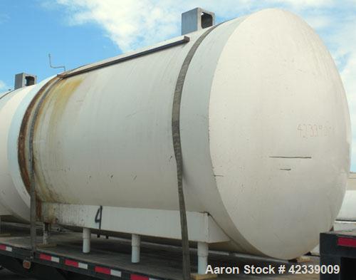 Used Cherry-Burrell Cold Wall Tank, 5000 Gallon, Model E, 304 Stainless Steel, Horizontal. 96" Diameter x 144" straight side, dished heads. Insulated with carbon steel sheathing. Approximate 102" x 7...