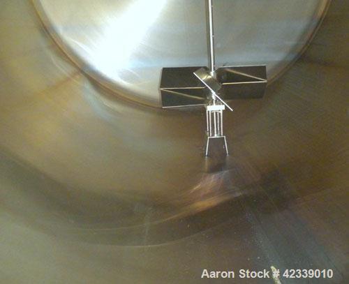 Used Cherry-Burrell Cold Wall Tank, 5000 Gallon, Model E, 304 Stainless Steel, Horizontal. 96" Diameter x 144" straight side, dished heads. Insulated with carbon steel sheathing. Approximate 102" x 7...