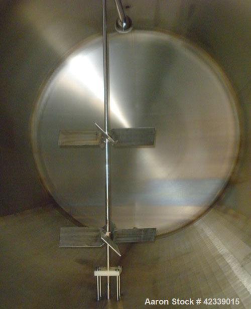 Used- Cherry-Burrell Cold Wall Tank, 5000 Gallon, Model E, 304 Stainless Steel, Horizontal. 96" Diameter x 144" straight sid...