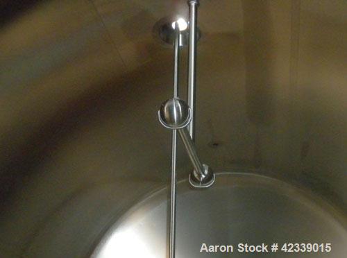 Used Cherry-Burrell Cold Wall Tank, 5000 Gallon, Model E, 304 Stainless Steel, Horizontal. 96" Diameter x 144" straight side, dished heads. Insulated with carbon steel sheathing. Approximate 102" x 7...