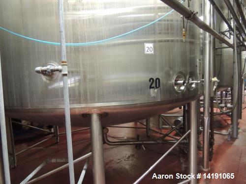 Used 10,000 Gallon Cherry Burrell Stainless Steel Jacketed Mix Tank. 316L SS contact parts with T304 SS exterior parts. Dimensions 136" ID x 153" Straight Side. 254" OAH - not including drive. Jacket...