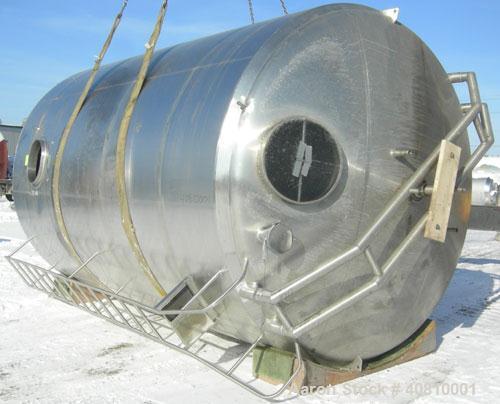 Used Cherry Burrell Jacketed Mix Tank, 7,200 Gallon, 304 Stainless Steel, Vertical.  120" diameter x 160" straight side, dished top, coned bottom.  Partial sidewall channel jacket, approximetly 150 s...