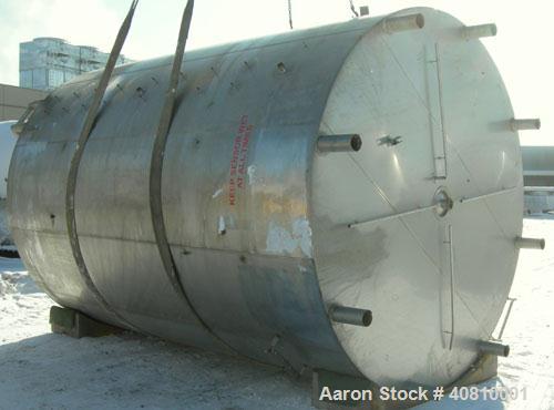 Used Cherry Burrell Jacketed Mix Tank, 7,200 Gallon, 304 Stainless Steel, Vertical.  120" diameter x 160" straight side, dished top, coned bottom.  Partial sidewall channel jacket, approximetly 150 s...