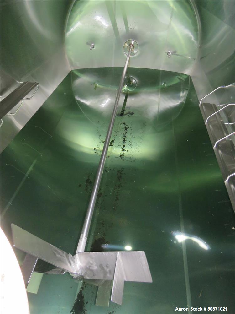 Used Approx. 10k Gallon SS Tank.