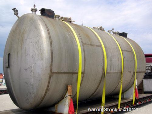 Used Clawson Tank Company 2 Compartment Pressure Tank, 12,000 gallons total, 6,000 gallons per compartment, 304L stainless steel, horizontal. Each compartment 125-1/2" diameter x 85" straight side, d...