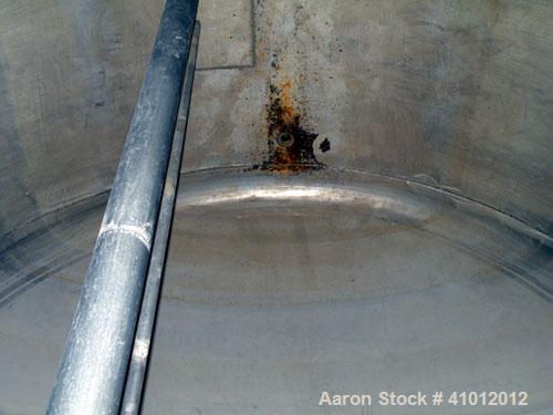 Used Clawson Tank Company 2 Compartment Pressure Tank, 12,000 gallons total, 6,000 gallons per compartment, 304L stainless steel, horizontal. Each compartment 125-1/2" diameter x 85" straight side, d...