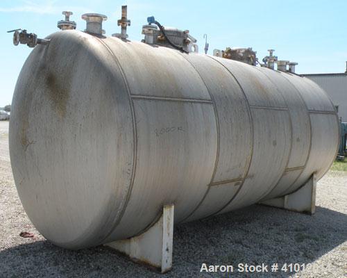 Used Clawson Tank Company 2 Compartment Pressure Tank, 6,000 gallons, 3,000 gallons per compartment, 304L stainless steel, horizontal. Each compartment 95-1/2" diameter x 75" straight side, dished he...