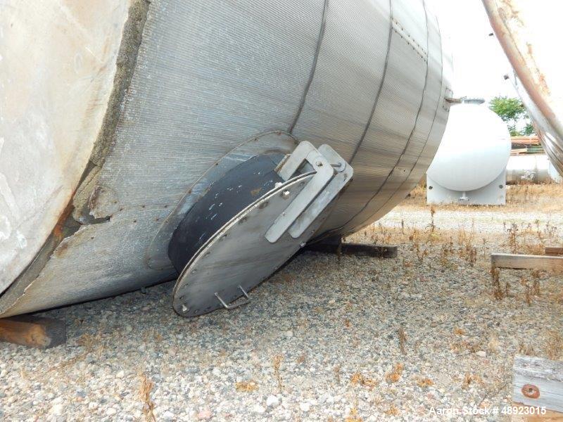 Used Tank, Clean Harbor, Approximately 5,235 Gallon.