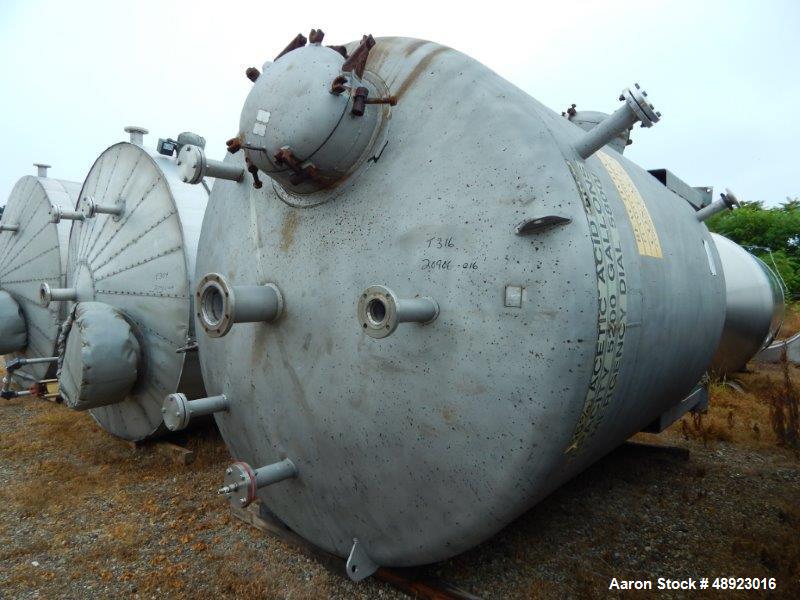 Used Tank, Clean Harbor, Approximately 5,200 Gallon.