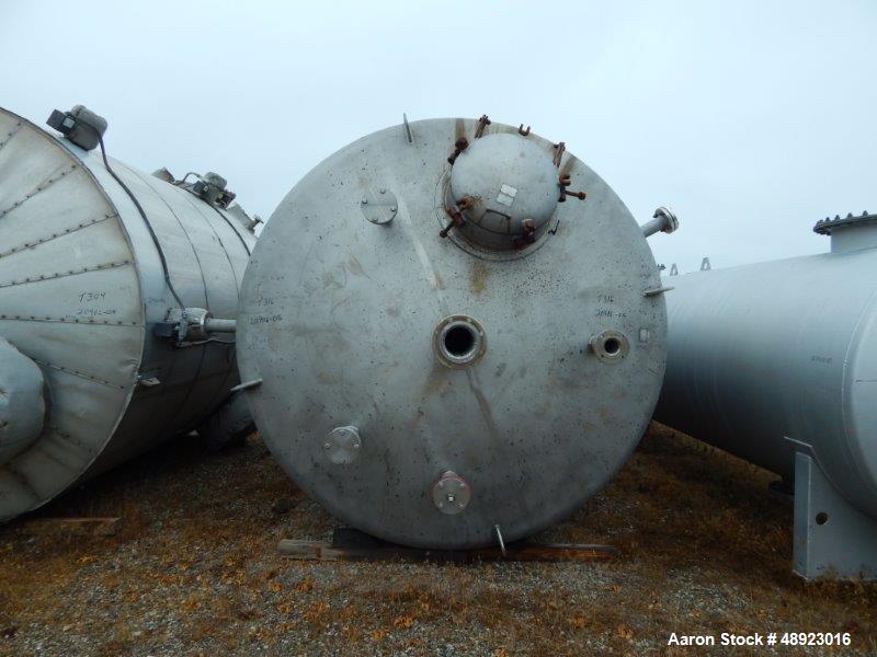 Used Tank, Clean Harbor, Approximately 5,200 Gallon.