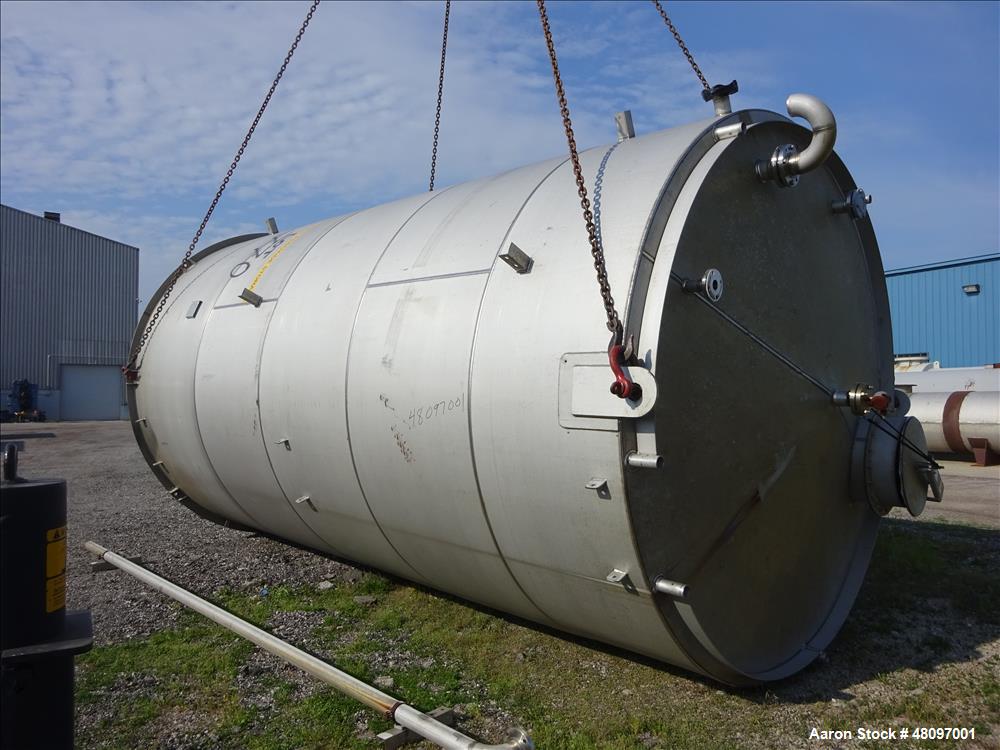 Used Degussa Tank, 15,000 Gallon, 304L Stainless Steel, Vertical.