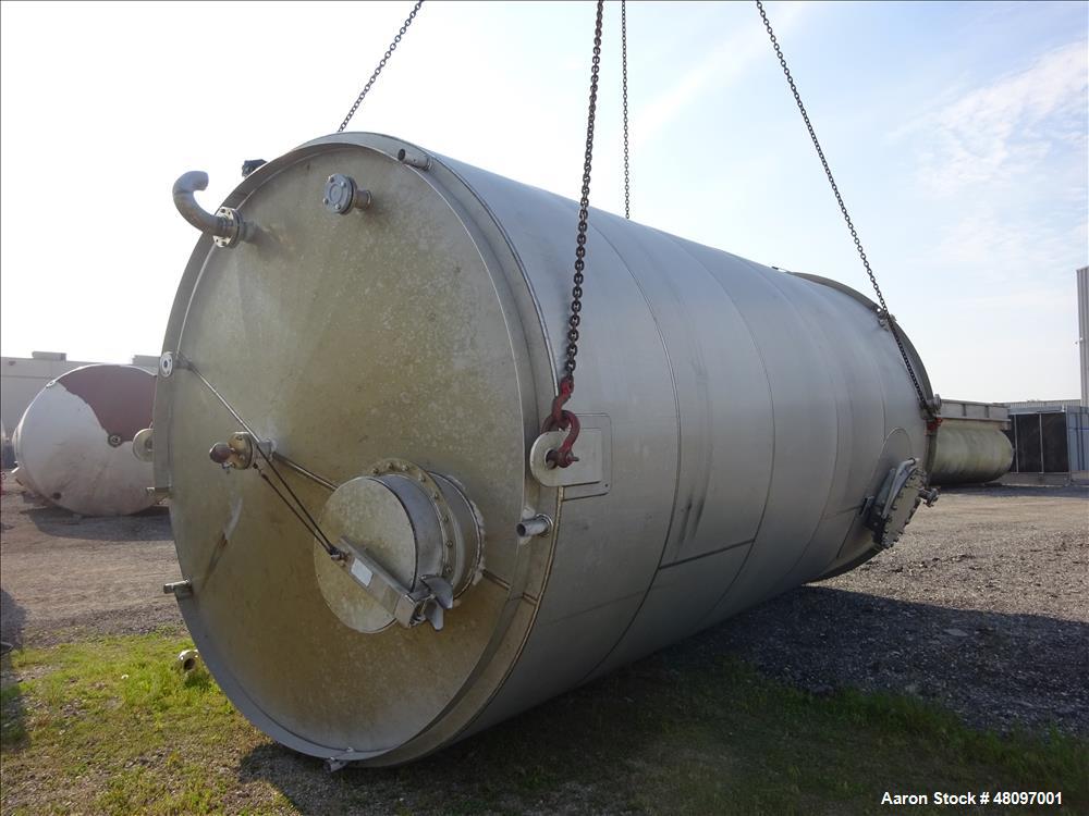 Used Degussa Tank, 15,000 Gallon, 304L Stainless Steel, Vertical.