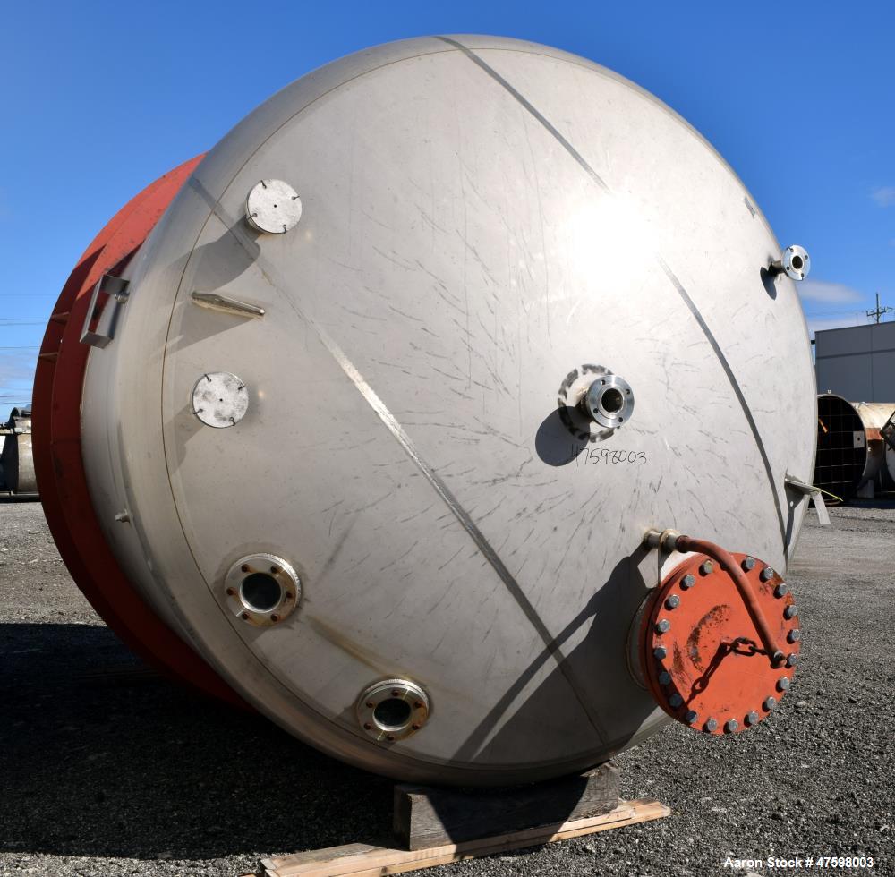 Unused- Crown Iron Works Pressure Tank, 10,600 Gallon, 304 Stainless Steel, Vert