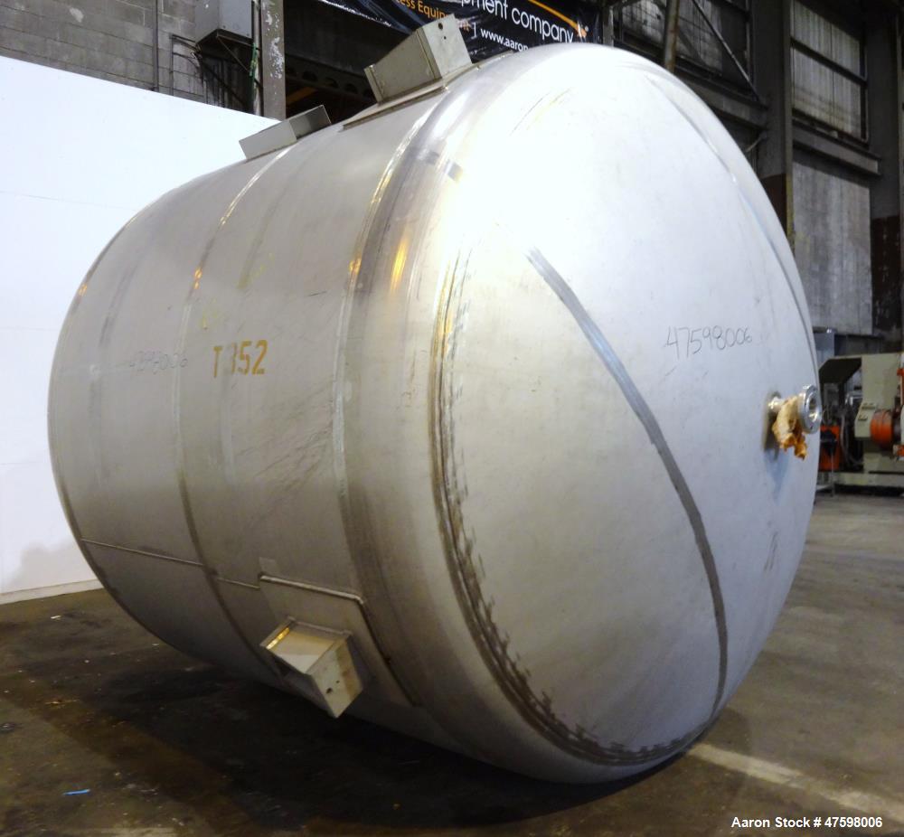 Unused- Crown Iron Works Pressure Tank, 5,818 Gallon, 316L Stainless Steel, Vert