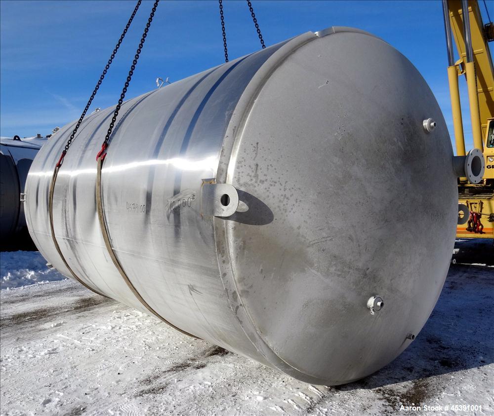 Used 10,500 Gallon Stainless Steel DCI Dimple Jacketed Tank