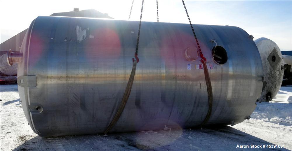 Used 10,500 Gallon Stainless Steel DCI Dimple Jacketed Tank