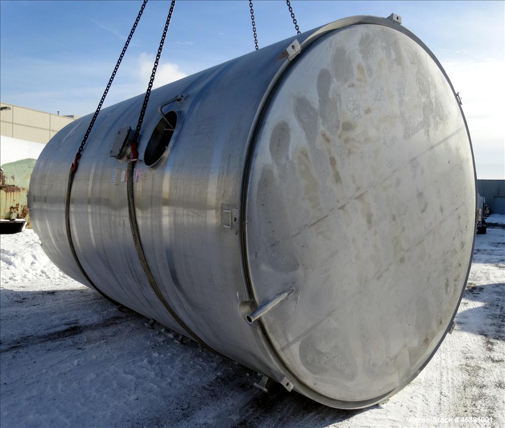 Used 10,500 Gallon Stainless Steel DCI Dimple Jacketed Tank