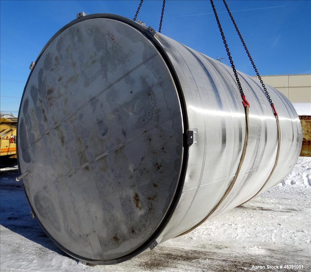 Used 10,500 Gallon Stainless Steel DCI Dimple Jacketed Tank