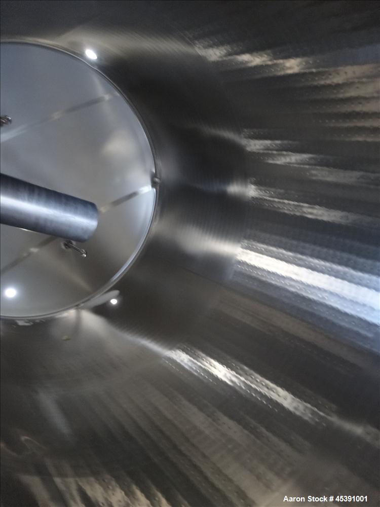 Used 10,500 Gallon Stainless Steel DCI Dimple Jacketed Tank