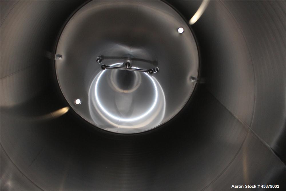 Used DCI Storage Tank, 5,200 Gallon, 316/316L Stainless Steel, Vertical.