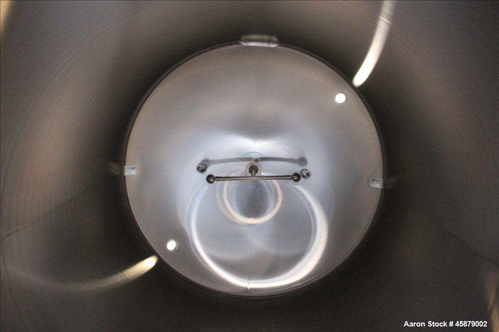 Used DCI Storage Tank, 5,200 Gallon, 316/316L Stainless Steel, Vertical.