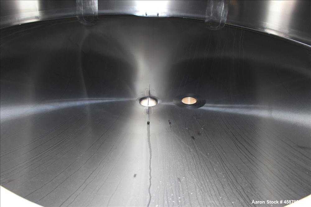 Used DCI Storage Tank, 5,200 Gallon, 316/316L Stainless Steel, Vertical.