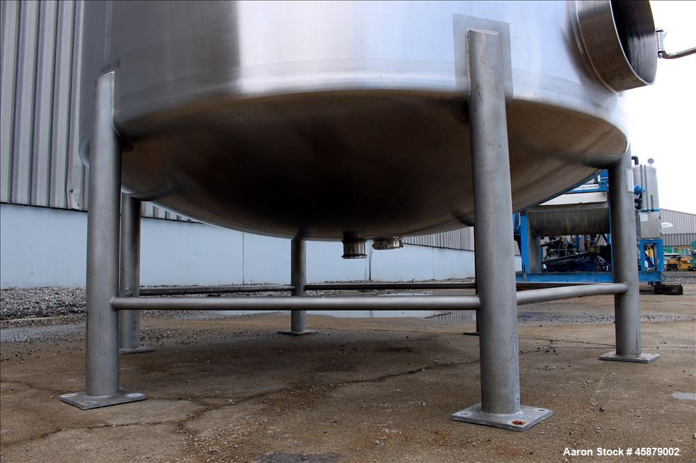 Used DCI Storage Tank, 5,200 Gallon, 316/316L Stainless Steel, Vertical.